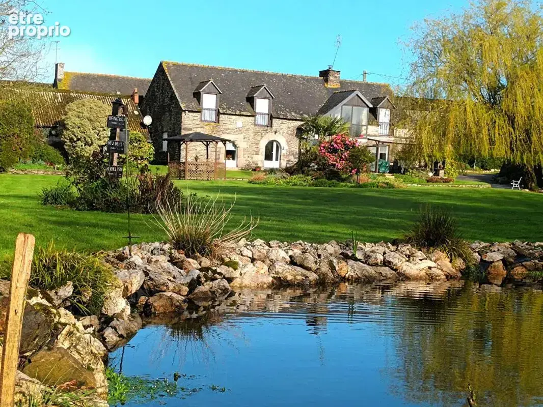 Ancienne ferme en pierre, son étang et 3 386 m² · Saint-Igeaux - photo 15