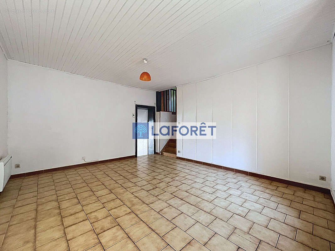 Maison à THONNANCE-LES-JOINVILLE
