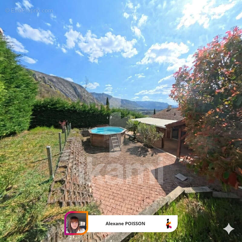 Maison à PONT-EN-ROYANS