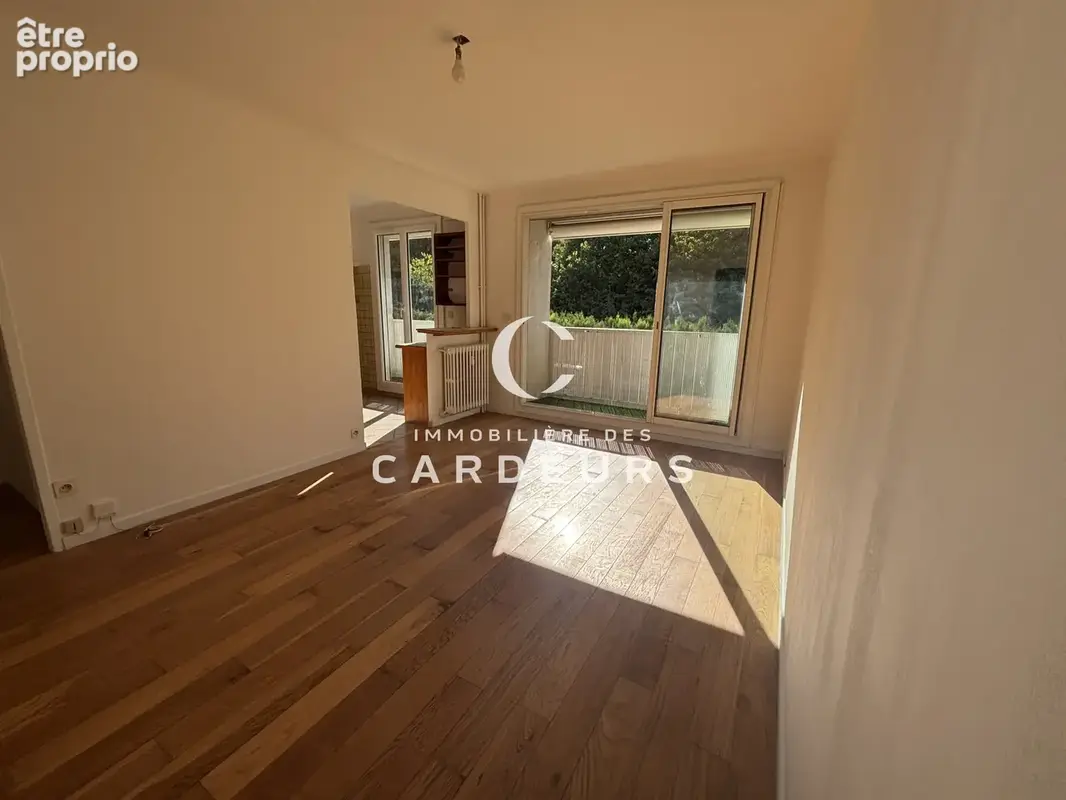 Vente appartement de type 3, centre ville à pied, stationnement, balcon, cave - photo 3