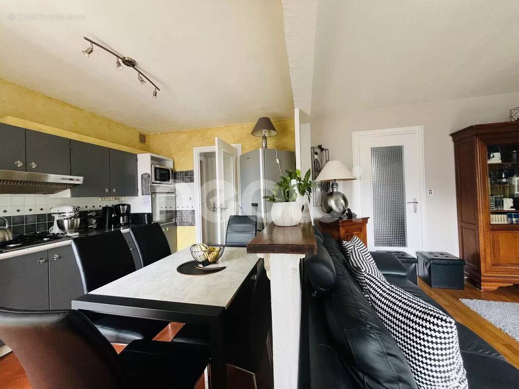 Maison à CHATELGUYON