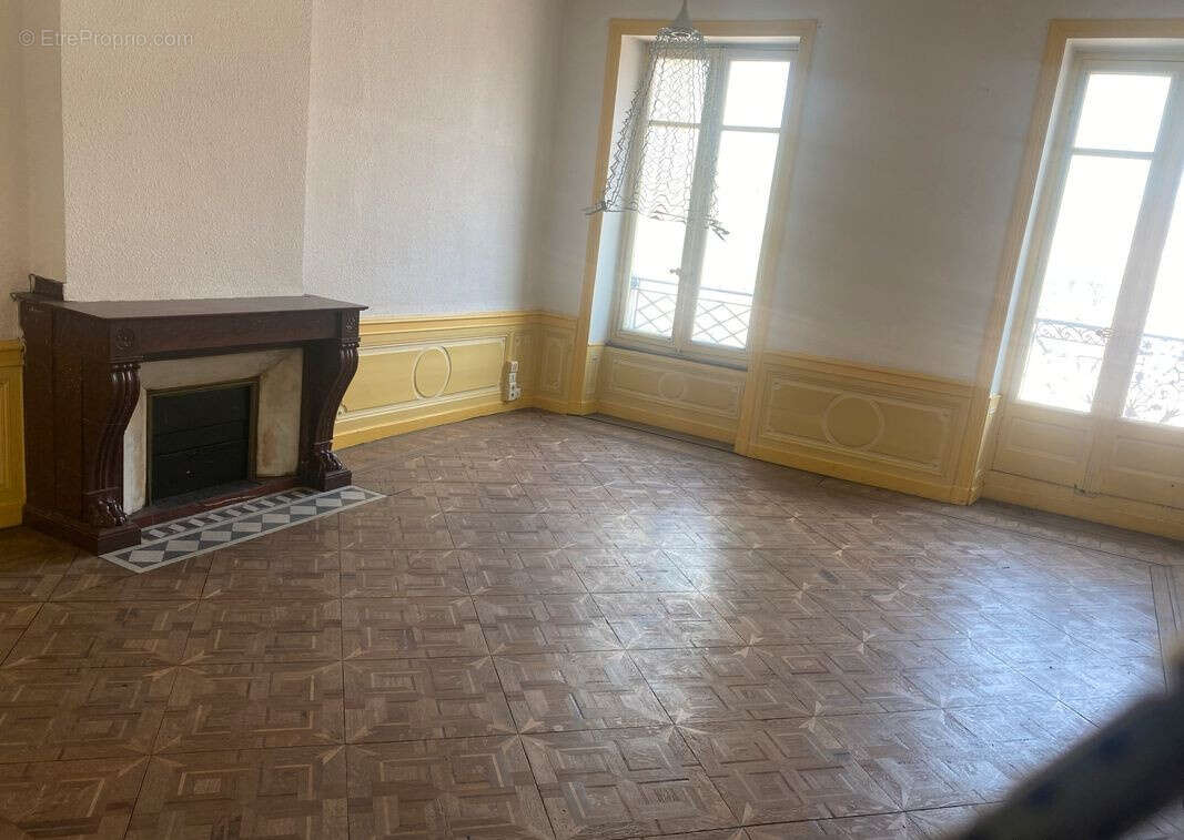 Appartement à CARCASSONNE