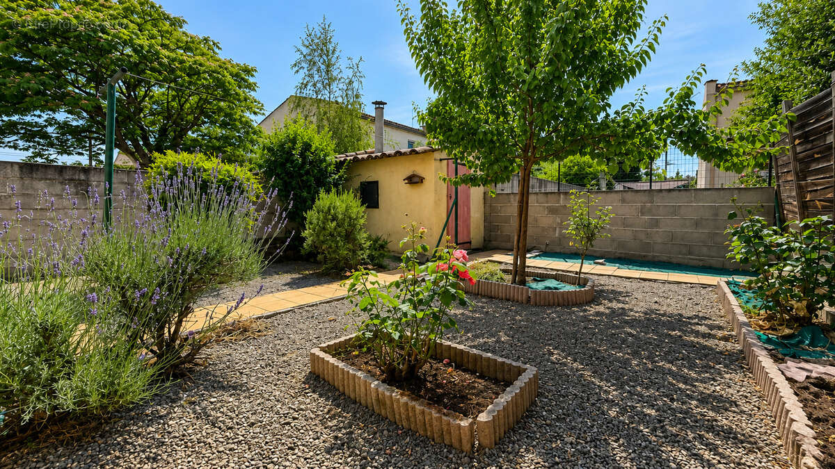 Carcassonne - maison - 3 chambres - jardin - garage - photo 12