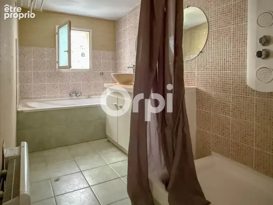 Quartier Voltaire, maison avec garage ! - photo 10