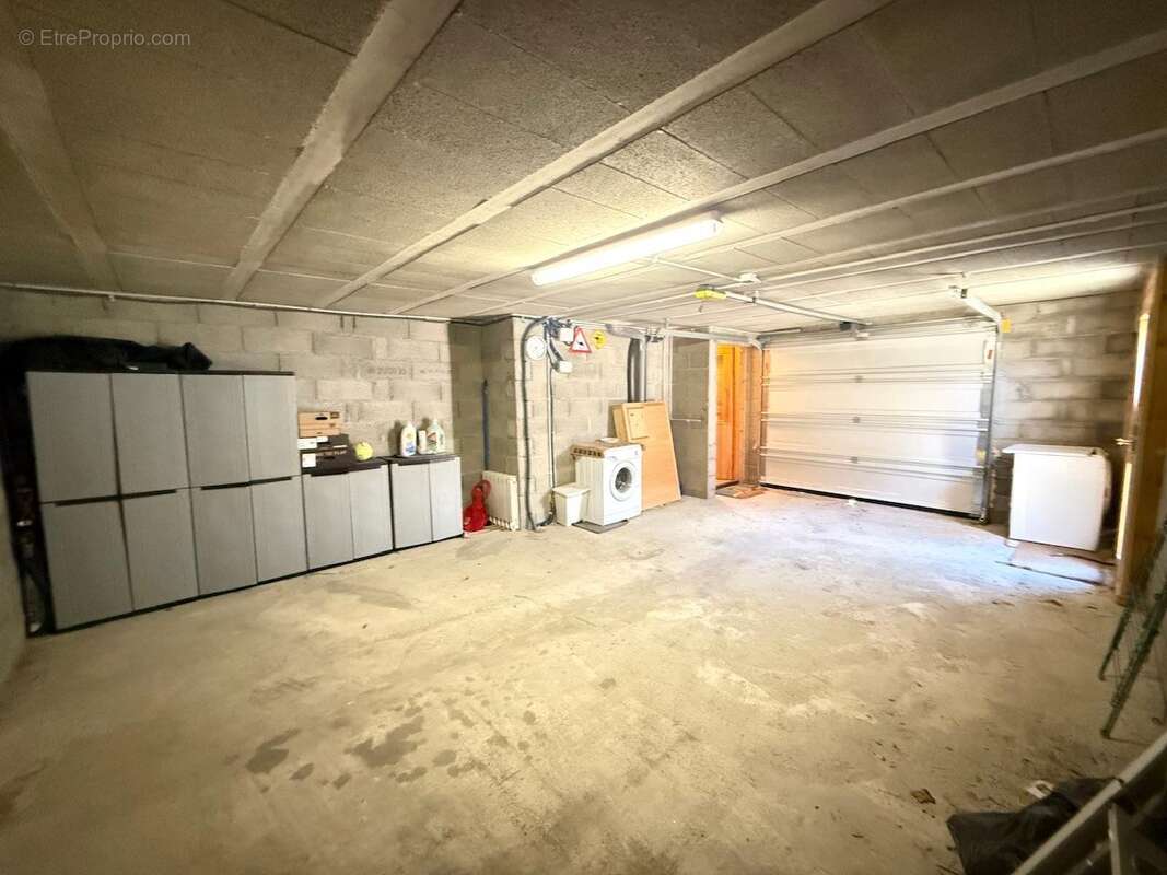   - Maison à L'HOSPITALET-PRES-L'ANDORRE