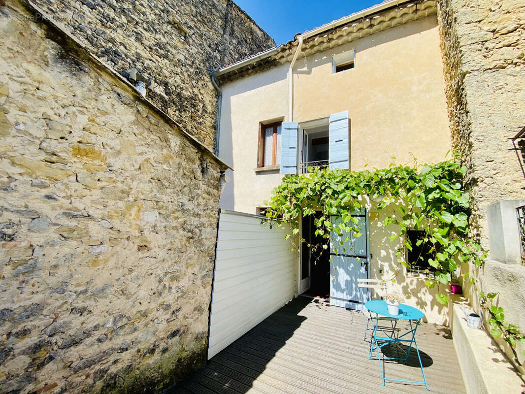 Maison à MALAUCENE