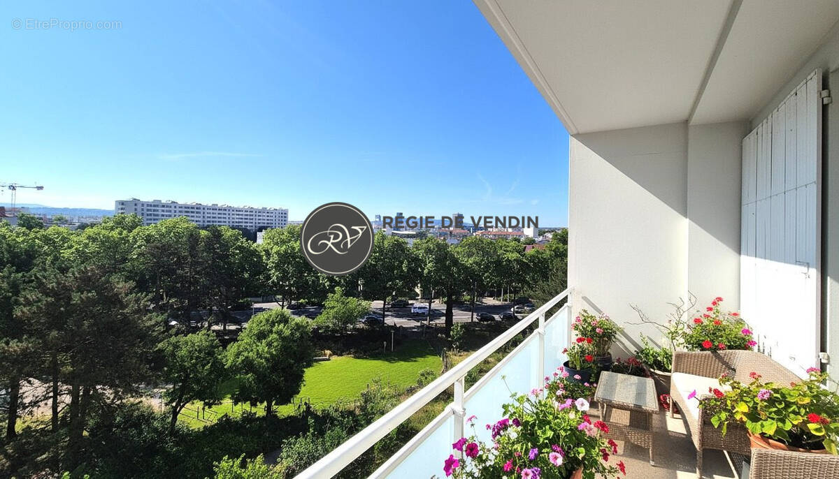 Appartement à LYON-8E