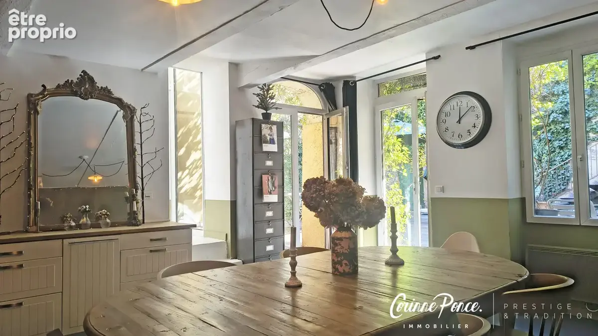 Nimes centre quartier revolution maison de charme  244 m2 cour  piscine chauffee - photo 10