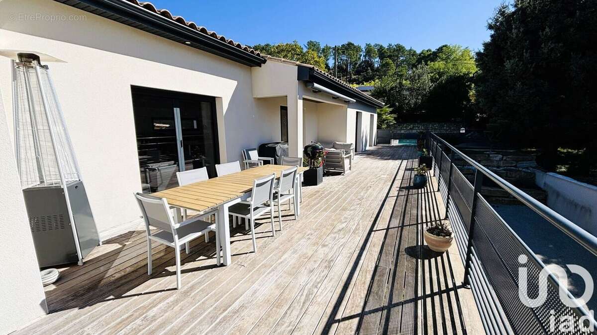 Maison 151 m² à Bollene  - photo 4