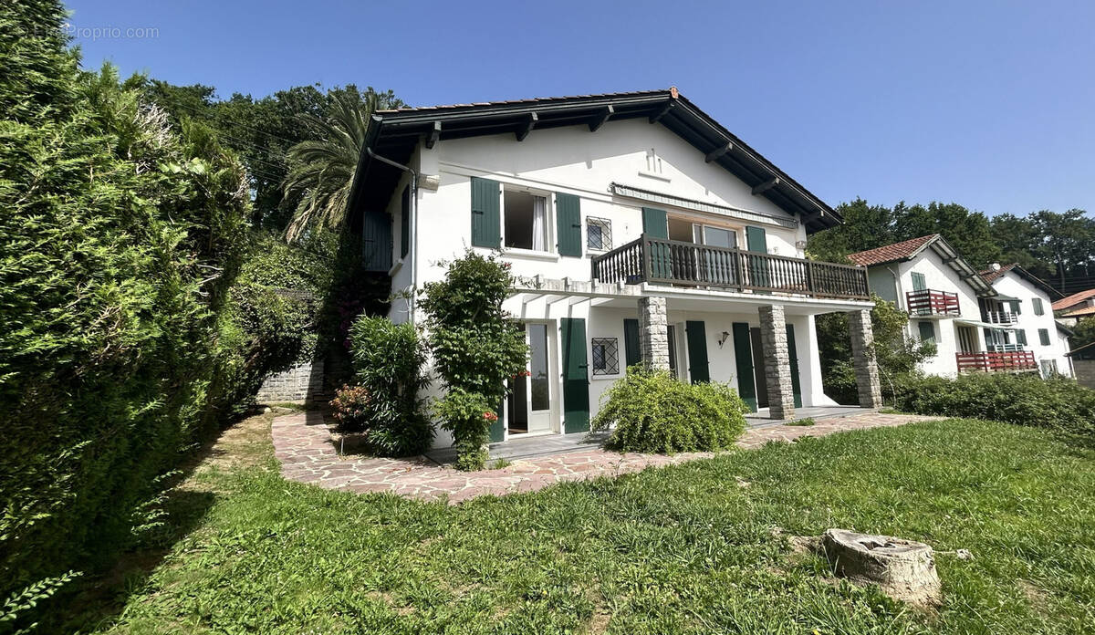 Maison à CIBOURE