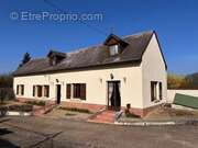Maison à SOMMEREUX