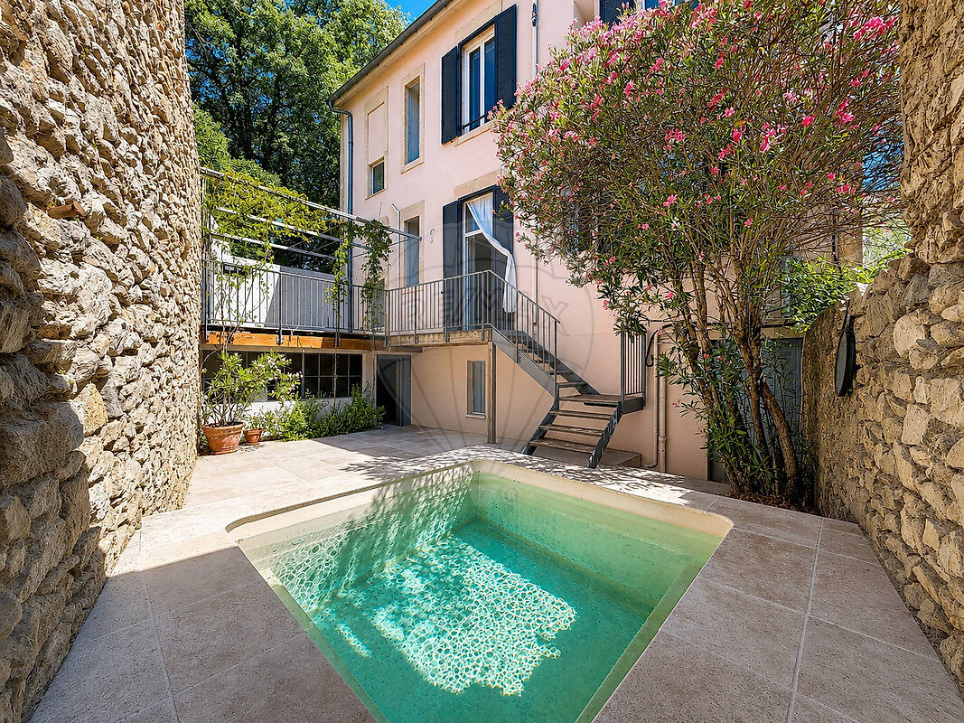Maison à NIMES