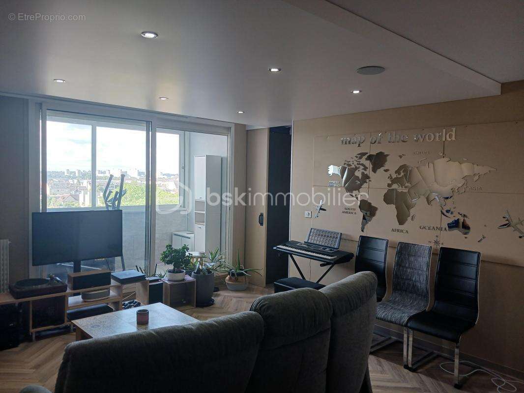 Appartement à SAINT-PIERRE-DES-CORPS