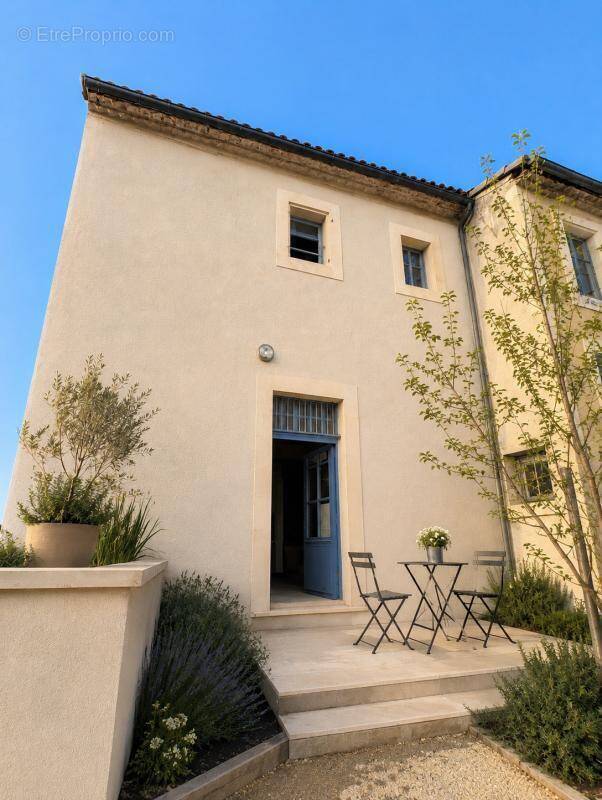 Maison à FARGUES-SAINT-HILAIRE