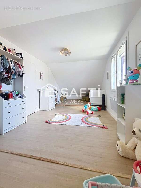 Maison 138 m² à Vitry-Le-Francois  - photo 5
