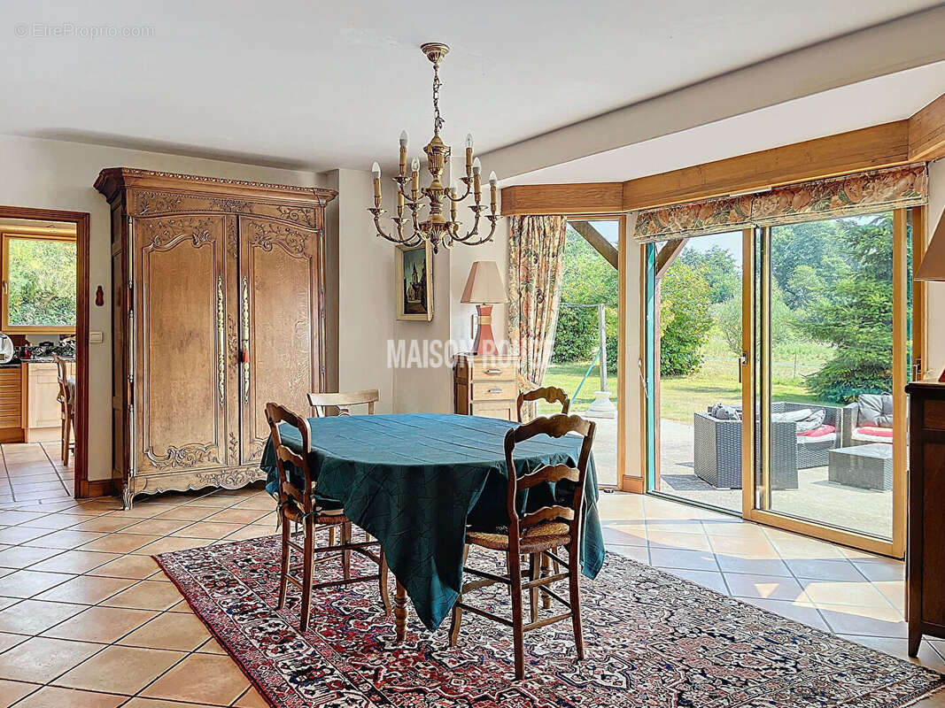 Maison à SAINT-BRIAC-SUR-MER