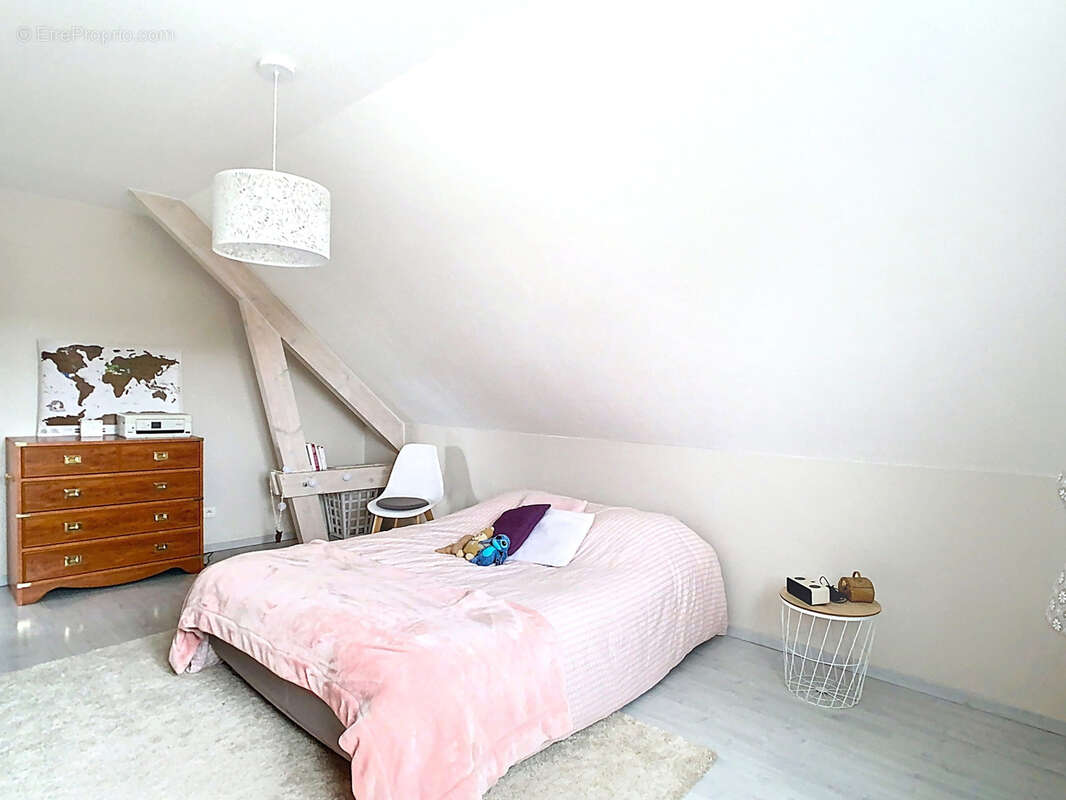 Maison à COURTELEVANT