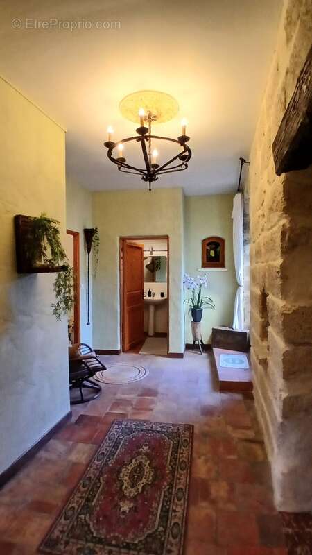 Très belle maison de ville de caractère. - photo 21