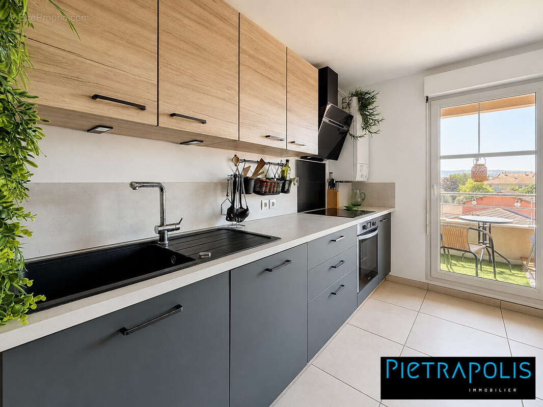 Appartement 87 m² à Villefranche-Sur-Saone  - photo 3