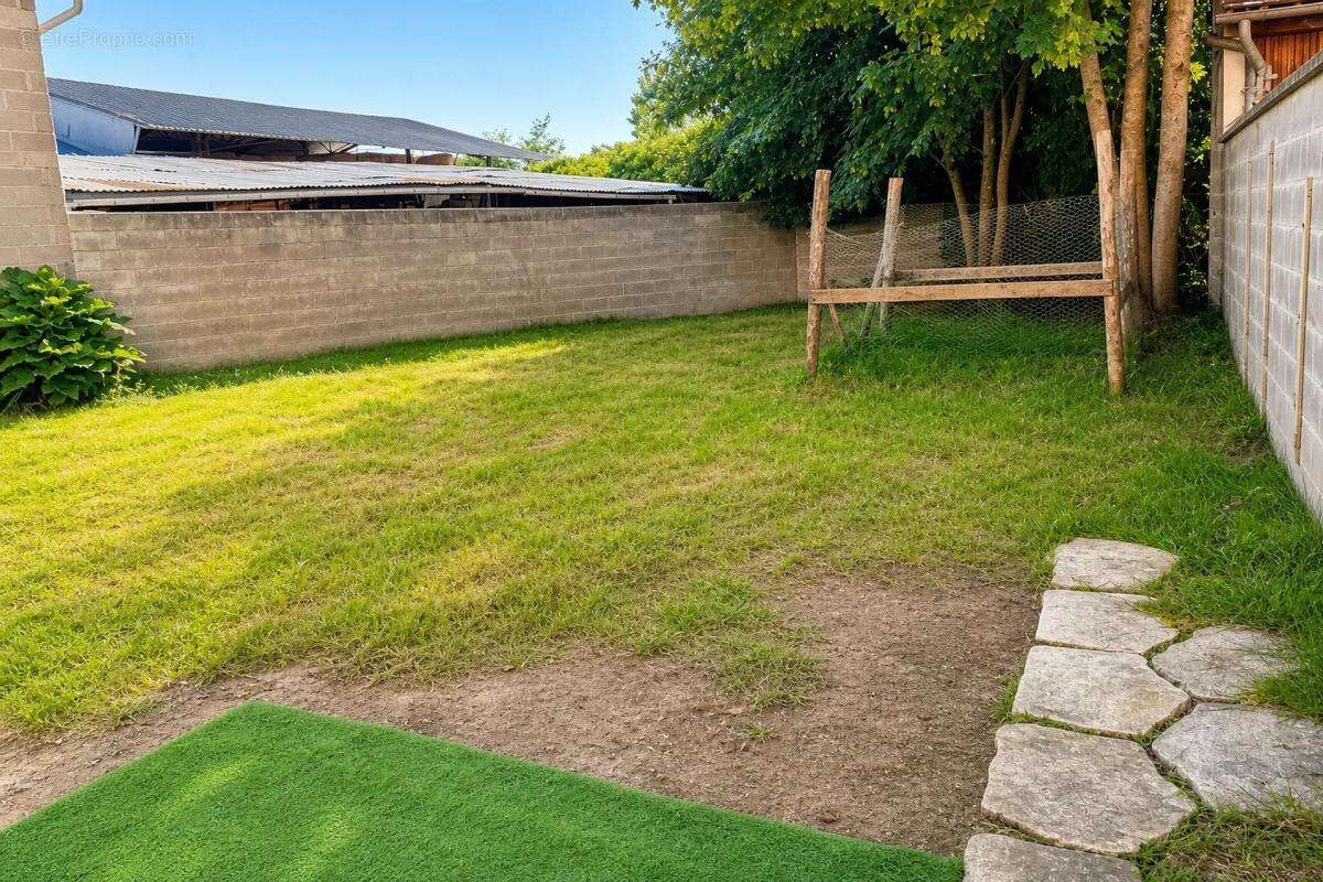 Maison de 4 pièces de 84 m² à Beaumont-sur-Dême - photo 5