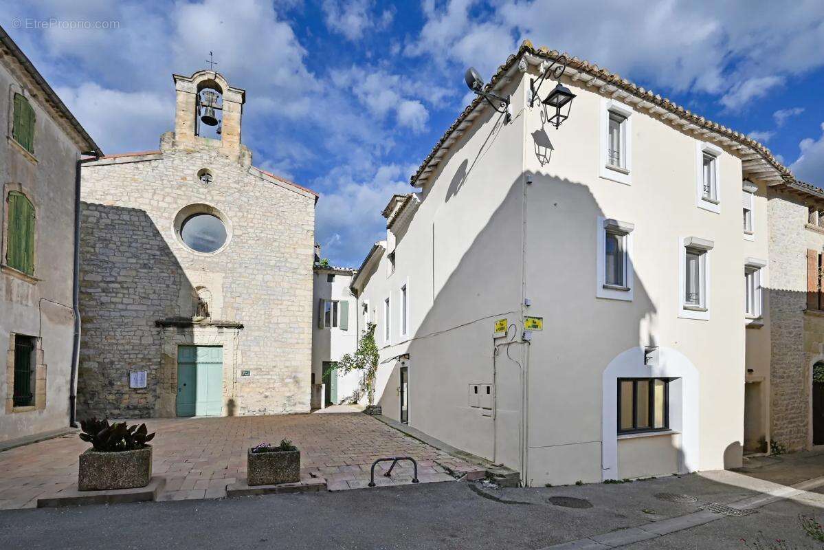 Maison à CLARENSAC