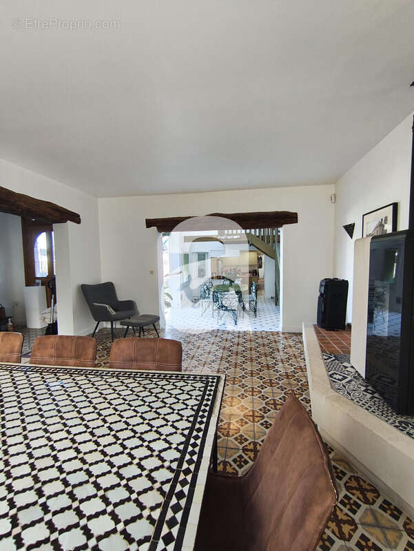 Maison 249 m² à Soissons  - photo 6