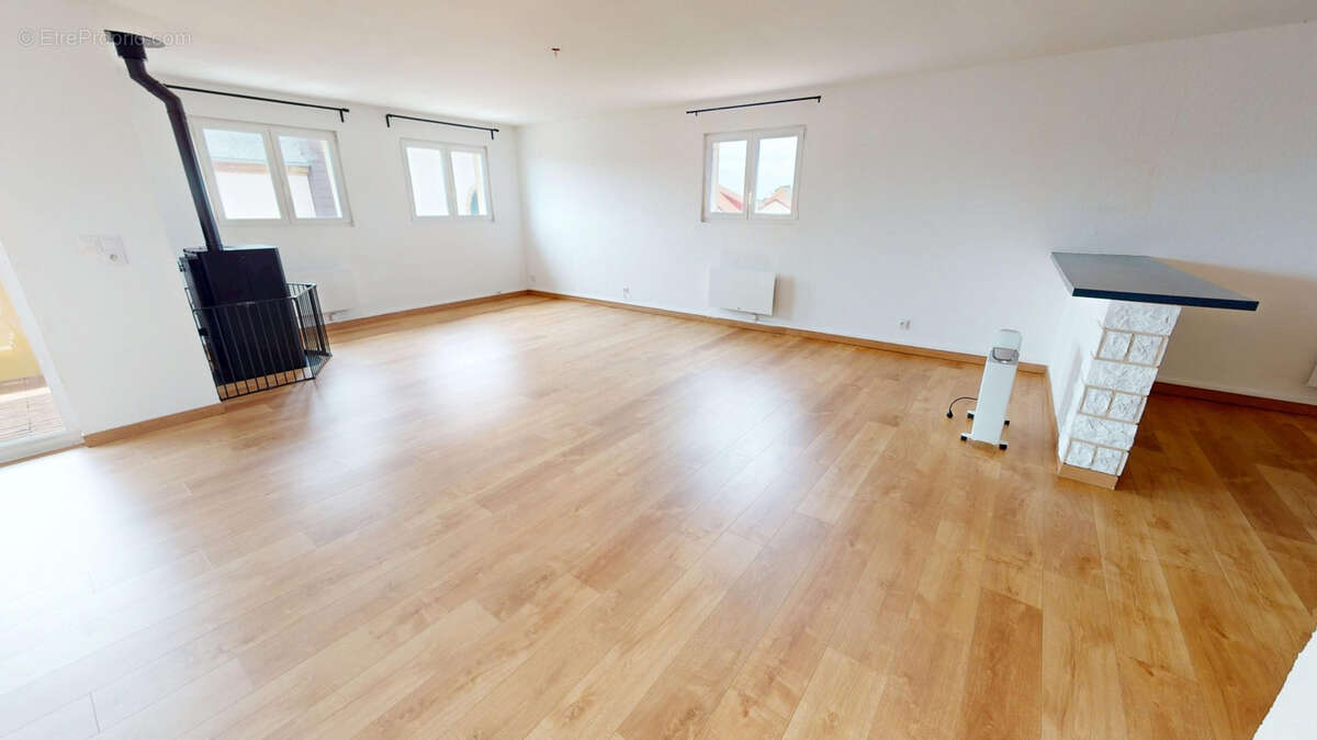 Appartement à MACHEREN