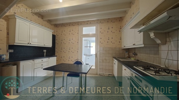 Maison à LONGUEVILLE-SUR-SCIE