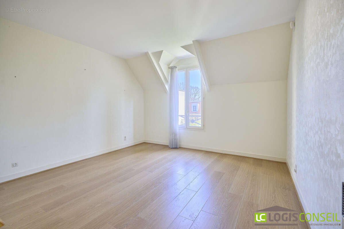 Maison à CHATENAY-MALABRY