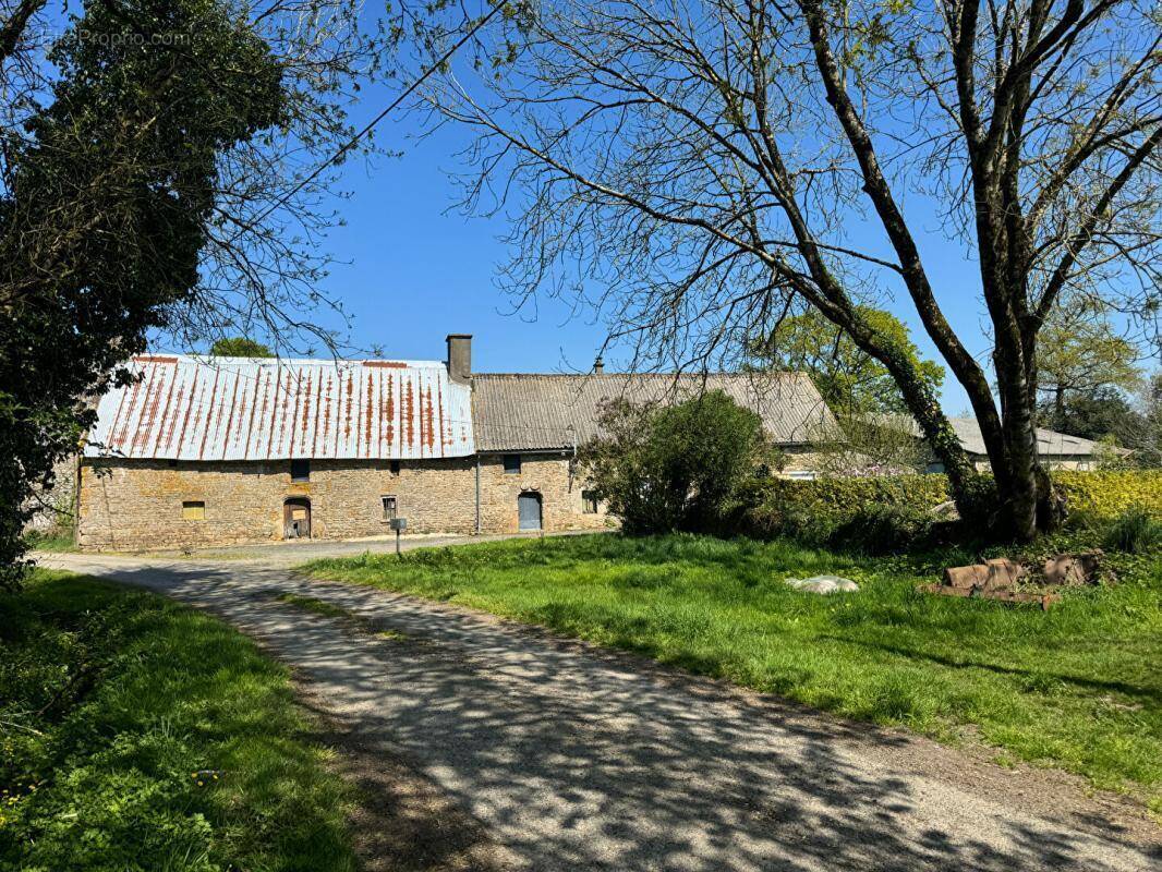 Maison à PLUMERGAT