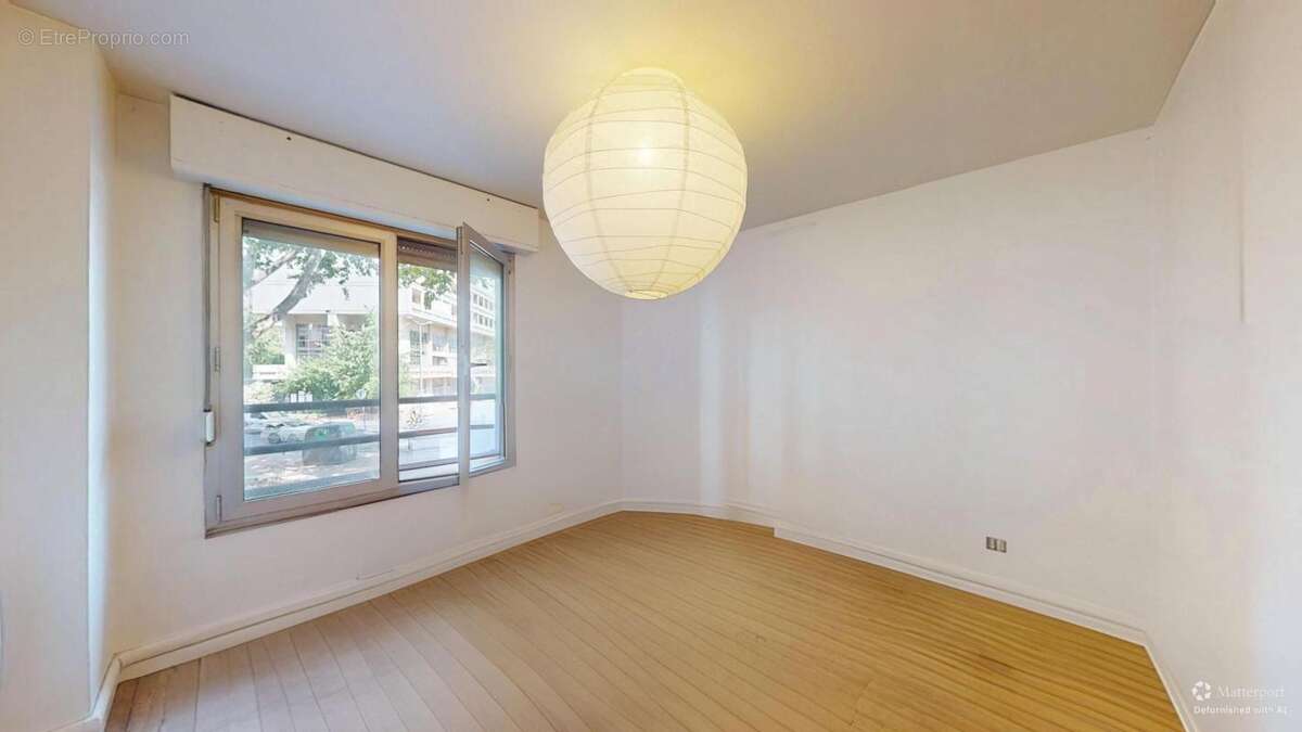  Lyon 3ᵉ – Limite Lyon 6ᵉ  Spacieux T3 de 72 m² avec parking, cave, ascenseur et jardin commun - photo 10