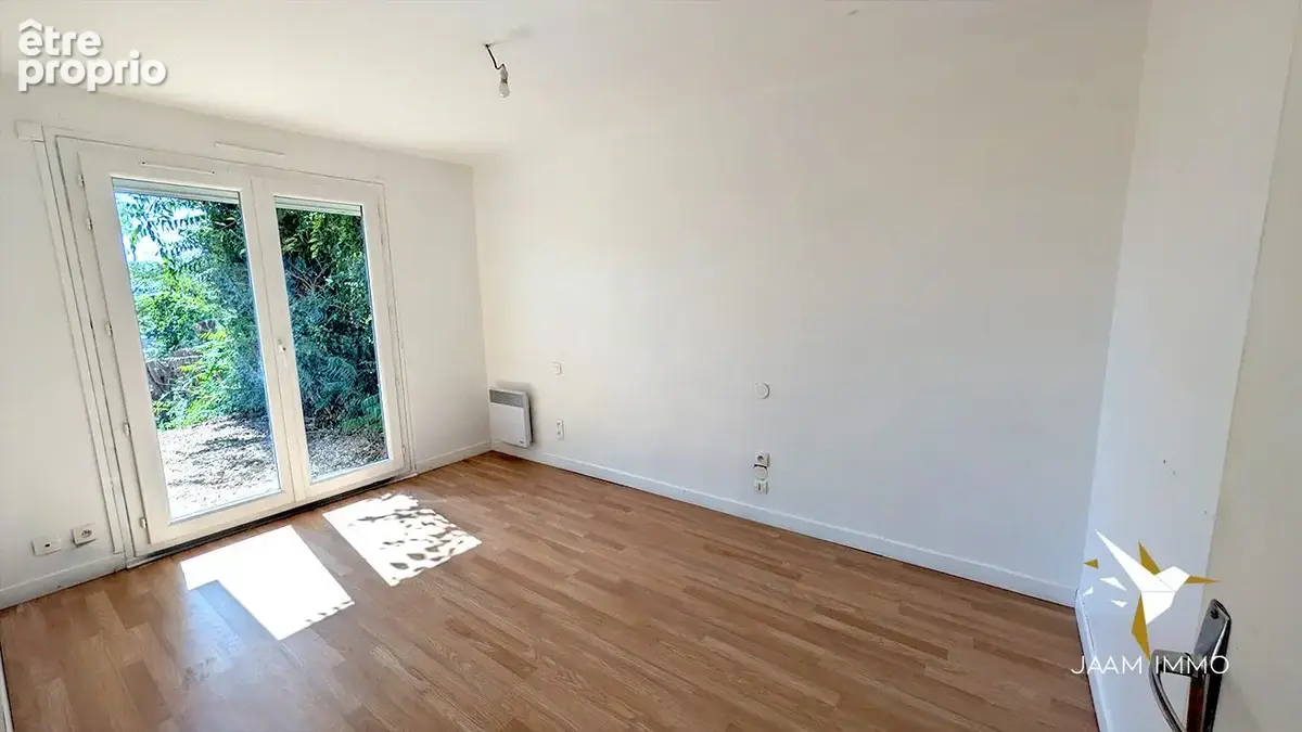 Maison 4 pièces 107 m² à vendre à Montmerle-Sur-Saone (01090) - photo 9
