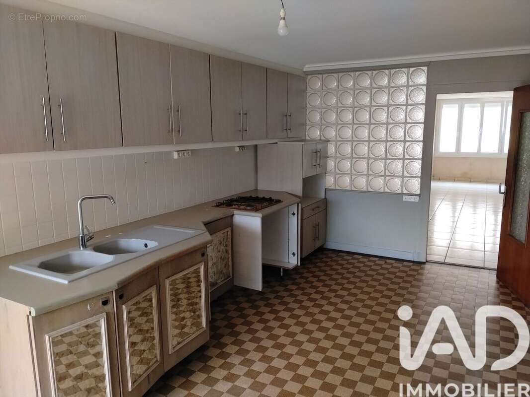 Photo 5 - Maison à CHATEAU-RENAULT