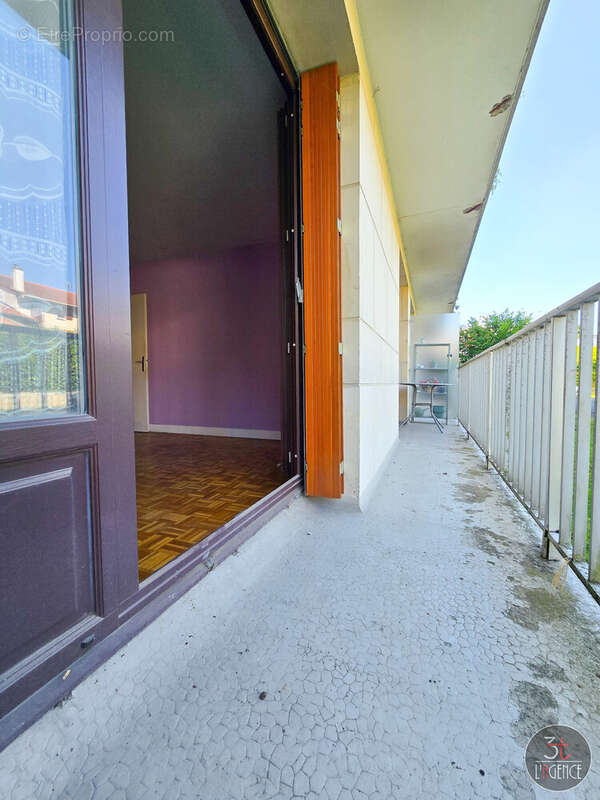 Appartement à FONTENAY-SOUS-BOIS