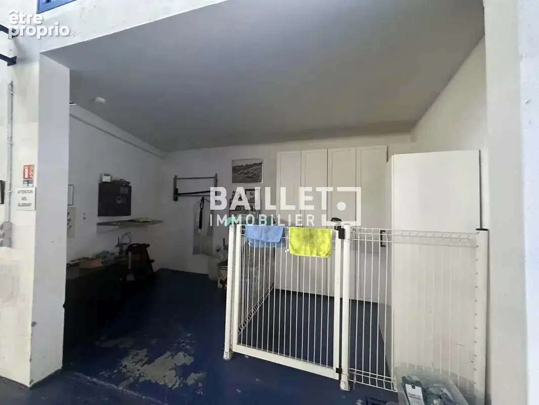 Nice centre, vend 802 m2 d'entrepôt - photo 9