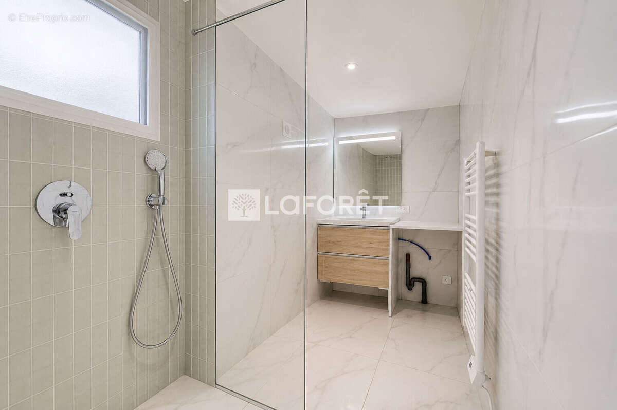 Maison de ville de plain pied  Pontault -Combault 4 pièce(s) 63.49 m2 - photo 10