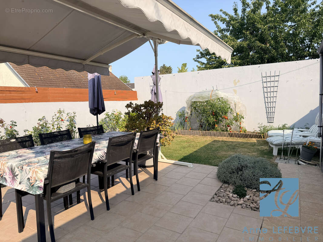 Exclusivité ! maison de 6 pièces avec garage et jardin - photo 4
