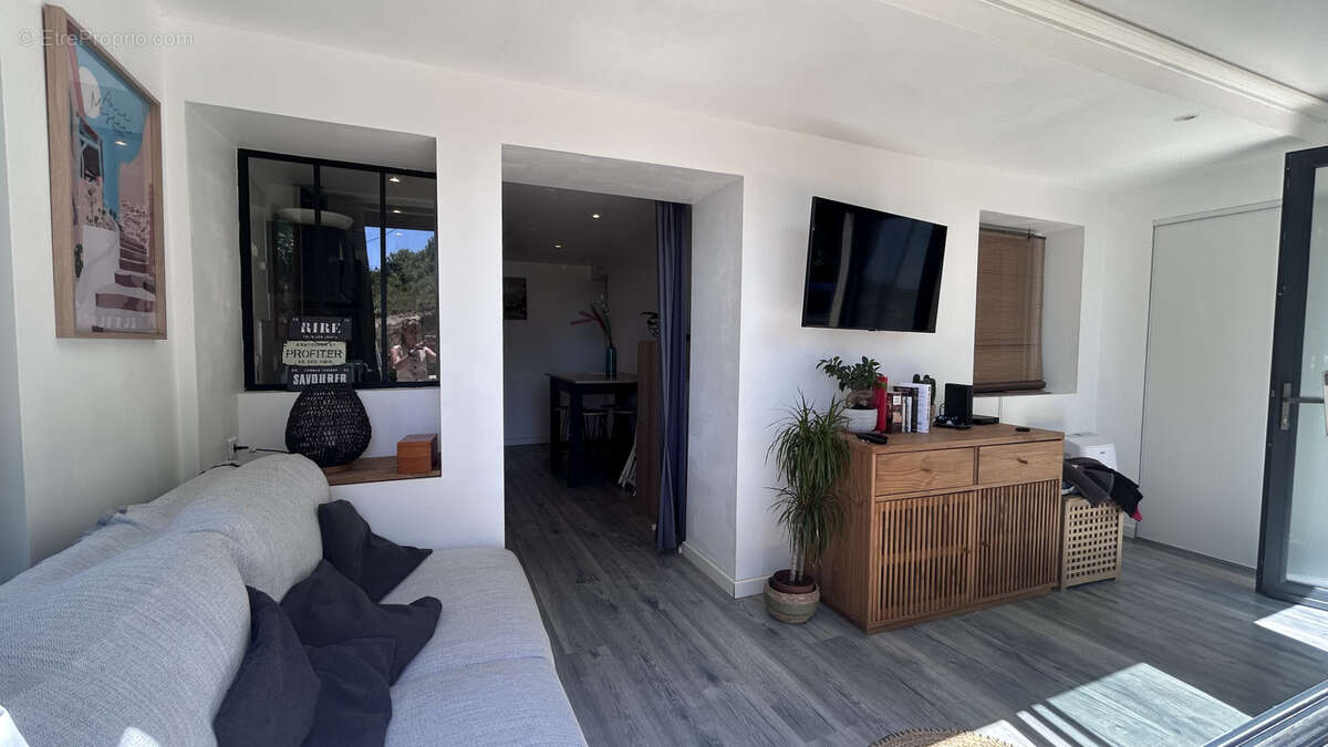 Appartement à LE PRADET