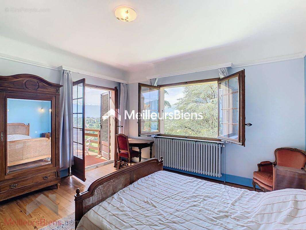 Appartement à CHIGNIN