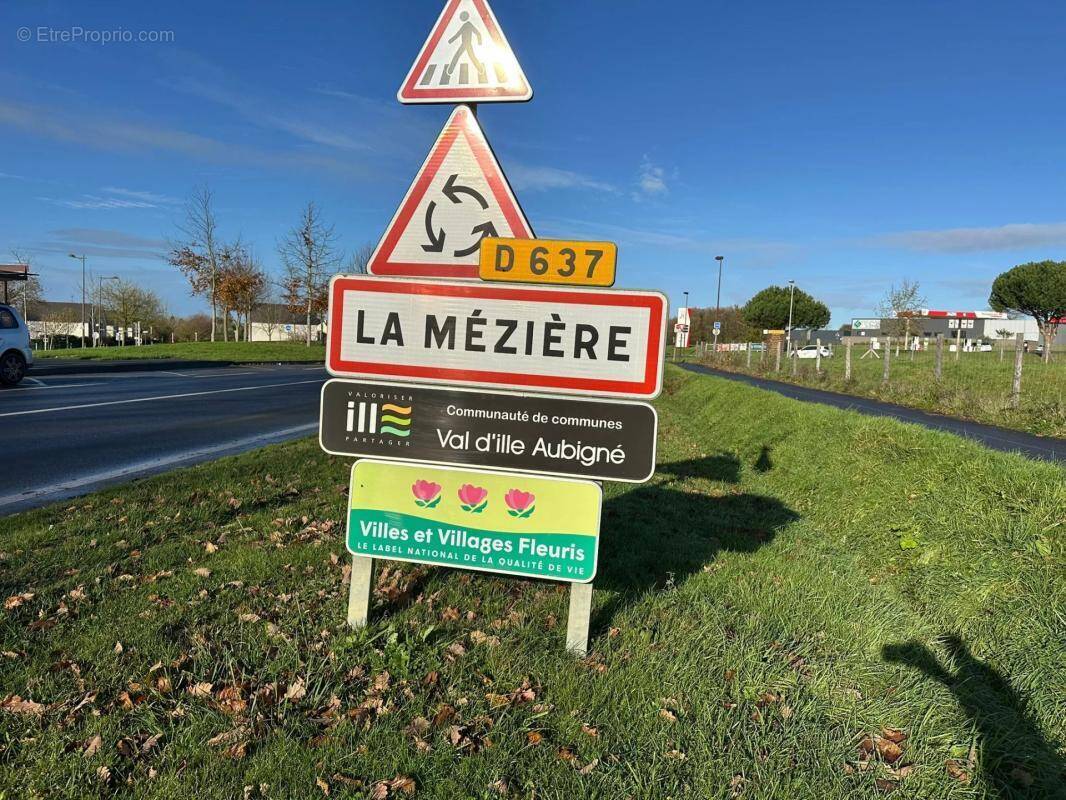 Appartement à LA MEZIERE