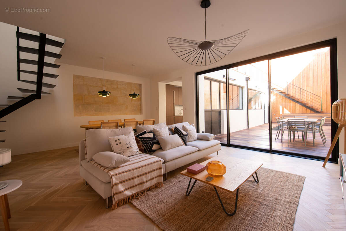 Maison à LE BOUSCAT