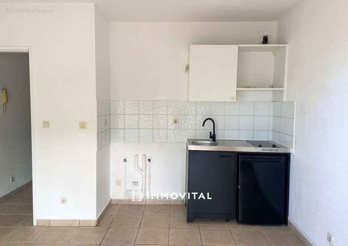 Studio dans résidence avec piscine - Marina de Rivière-Sens, Gourbeyre - photo 4