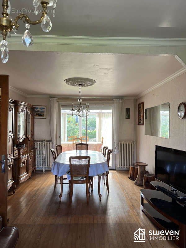 Maison à VILLENEUVE-TOLOSANE