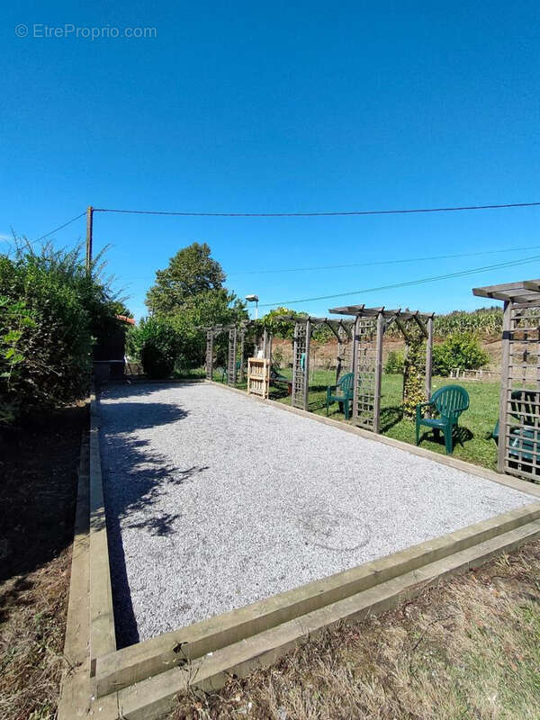 Maison à SAINT-PALAIS