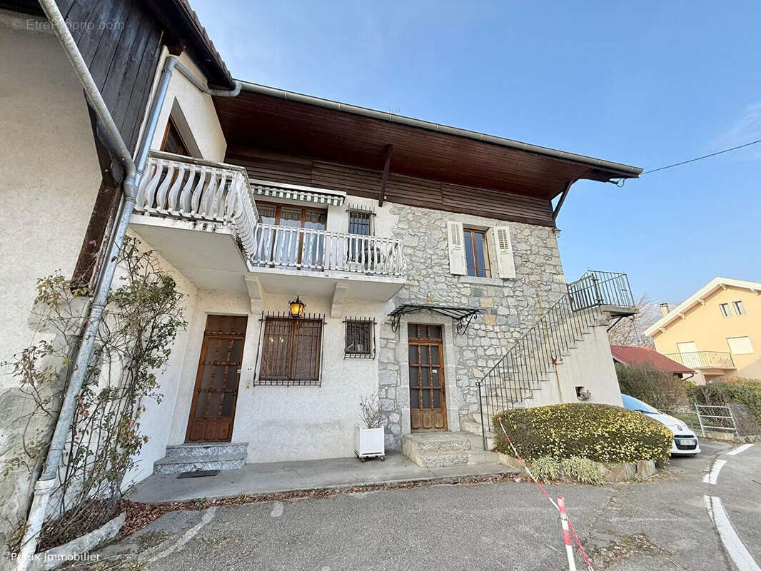 Maison à BONNEVILLE