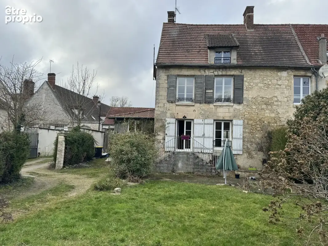 Verberie : Maison avec jardin. - photo 3