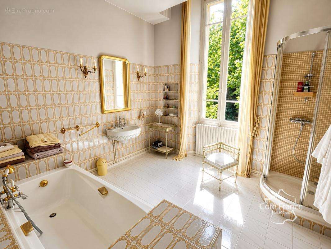 Maison à GRANS