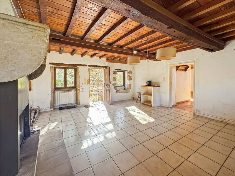 Maison à CHAUFFAILLES