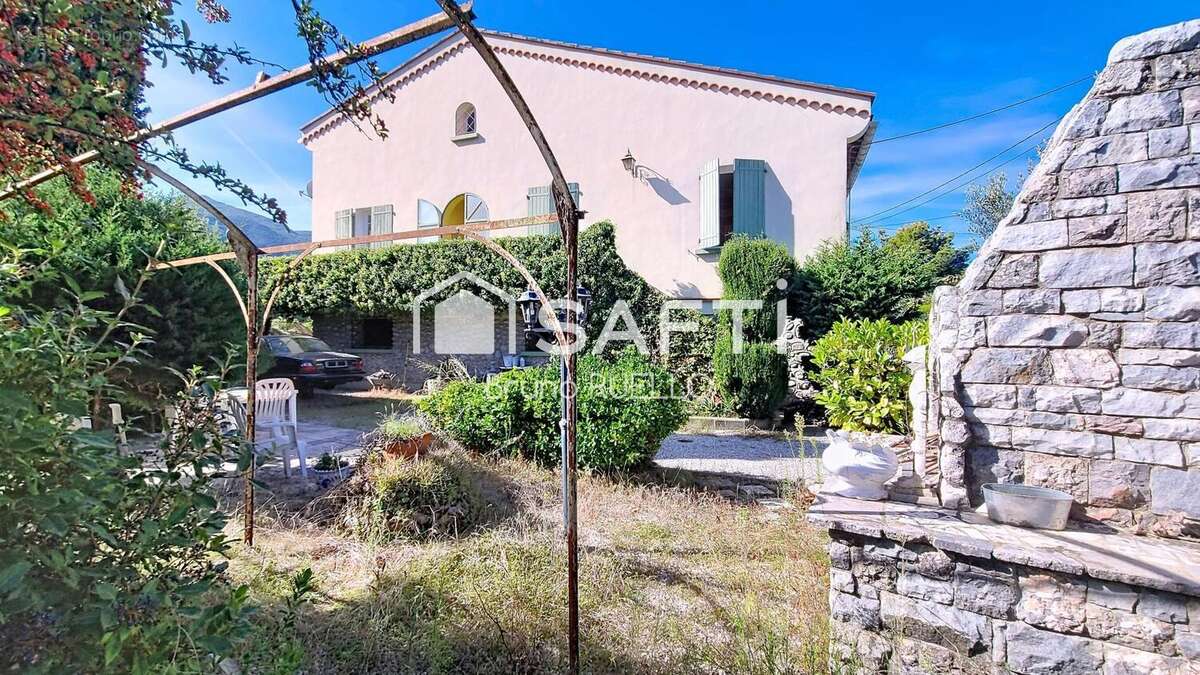 Photo 5 - Maison à LAROQUE-DES-ALBERES