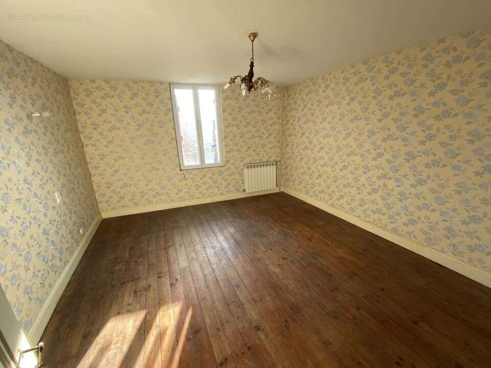 #maison #landes #gabarret #garage #pascher #dépendance
